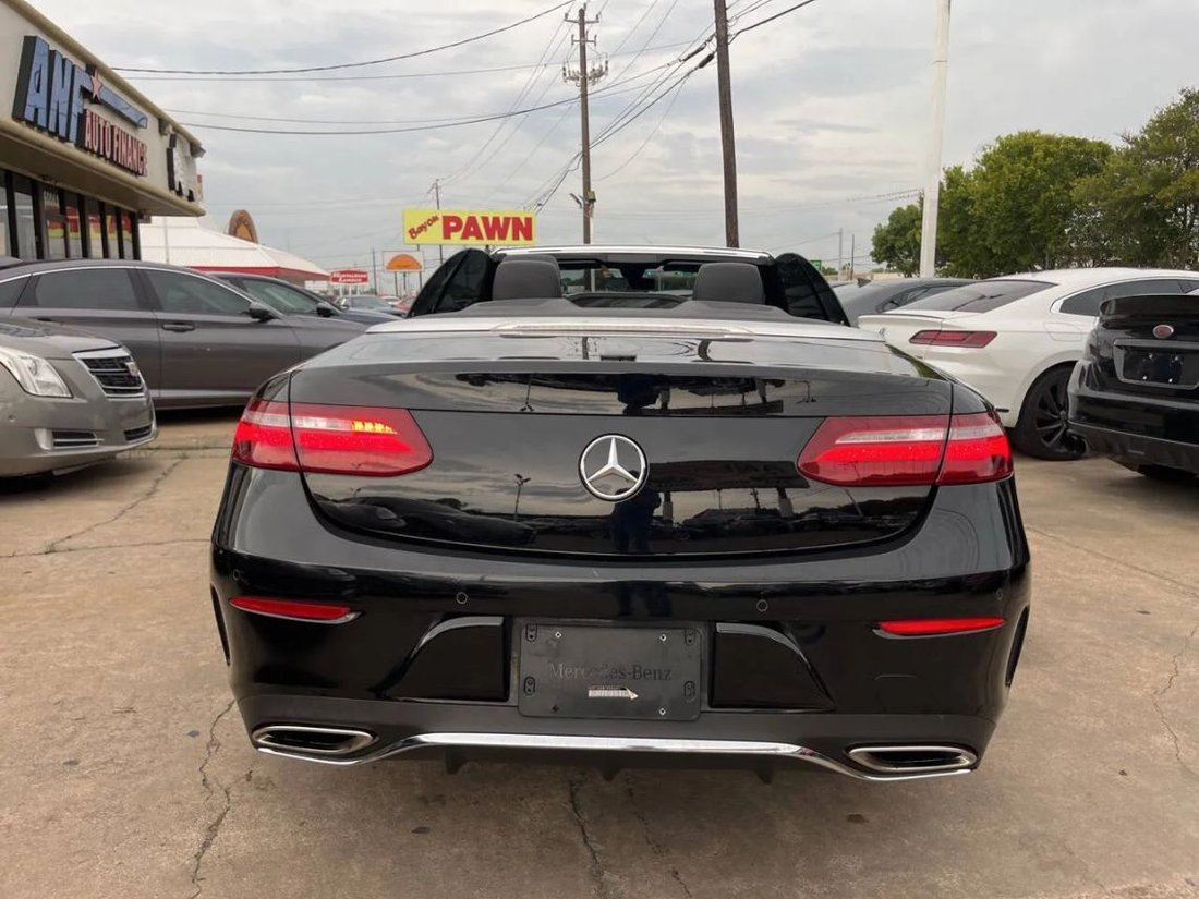 Cabriolet in Houston, TX, United States 4 - 18911792