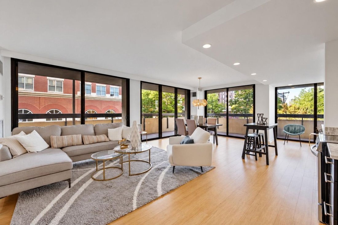 Condo in Alexandria, Virginia, United States 1 - 18903714