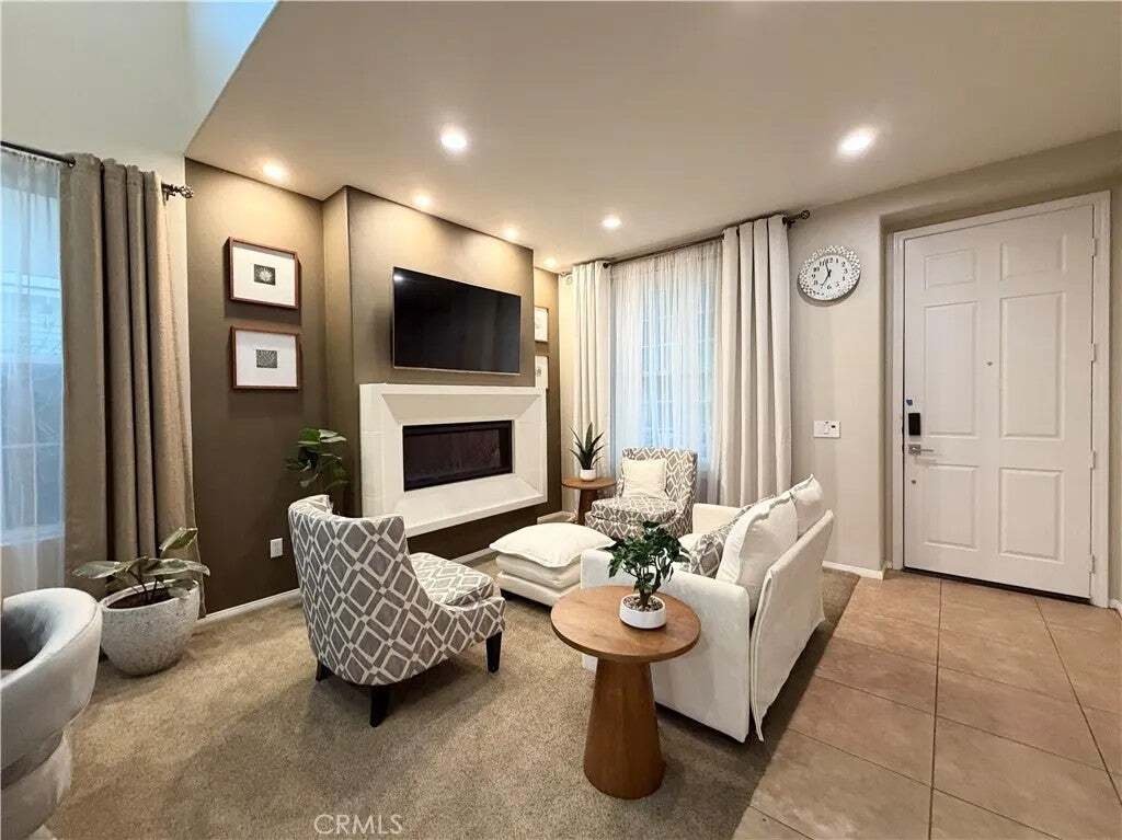 House in Fullerton, California, United States 5 - 18913334