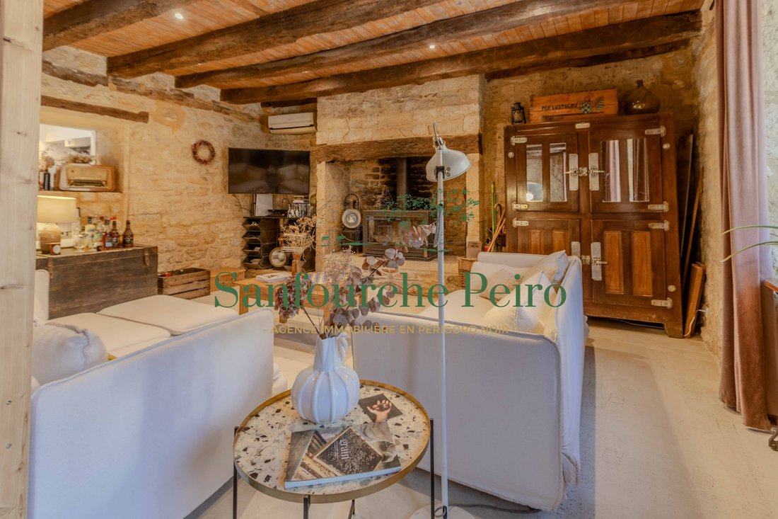 House in Sarlat-la-Canéda, Nouvelle-Aquitaine, France 3 - 17469257