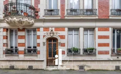 House in Fontainebleau, Ile-de-France, France 1