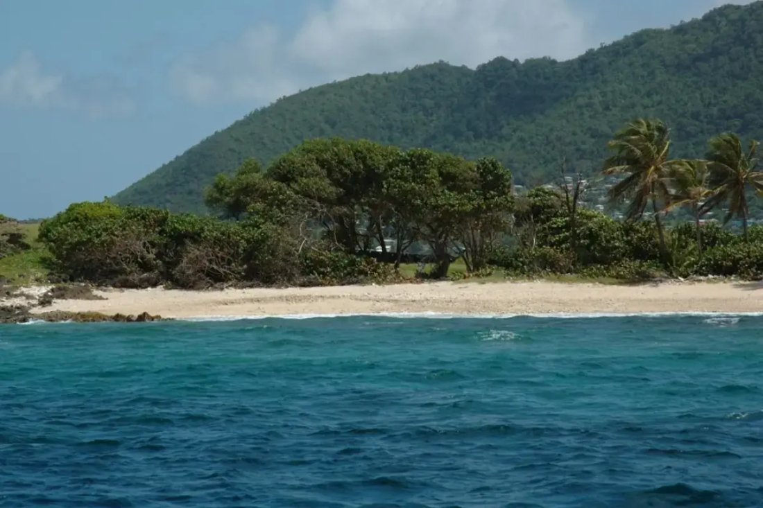Land in Derrick, Grenadines, Saint Vincent and the Grenadines 4 - 18913468