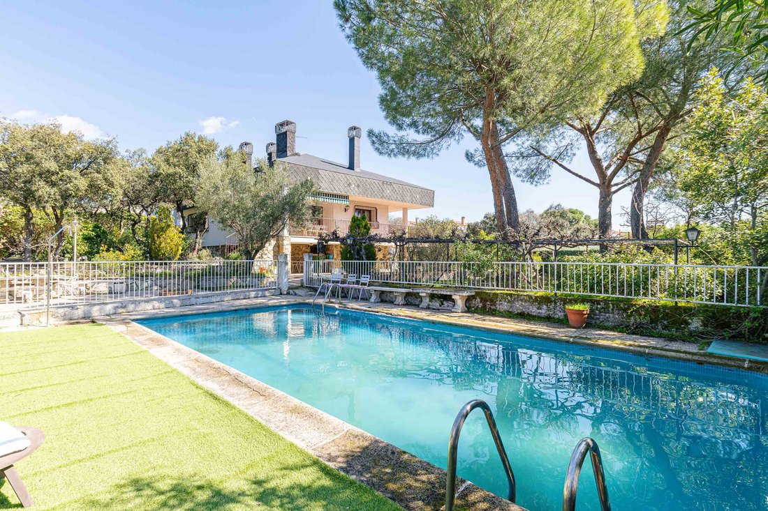 House in Torrelodones, Comunidad de Madrid, Spain 1 - 18911050