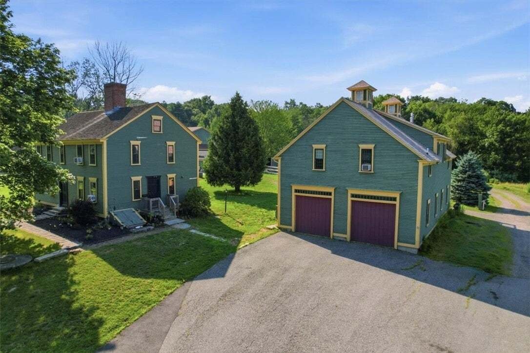 House in Cranston, Rhode Island, United States 4 - 18919770