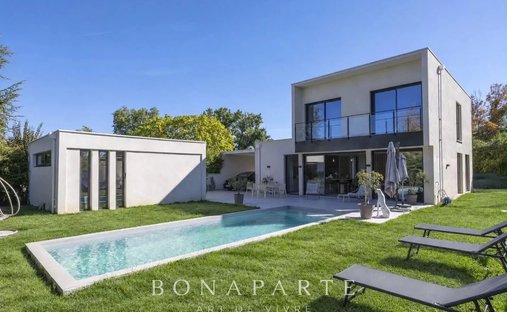 Casa en Dommartin, Auvernia-Ródano-Alpes, Francia 1