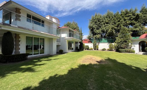 House in San Salvador Tizatlalli, State of Mexico, Mexico 1