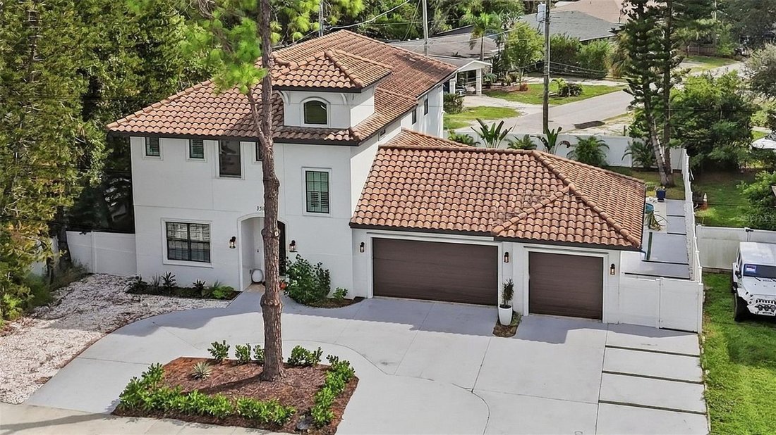 House in Tampa, Florida, United States 2 - 18905882