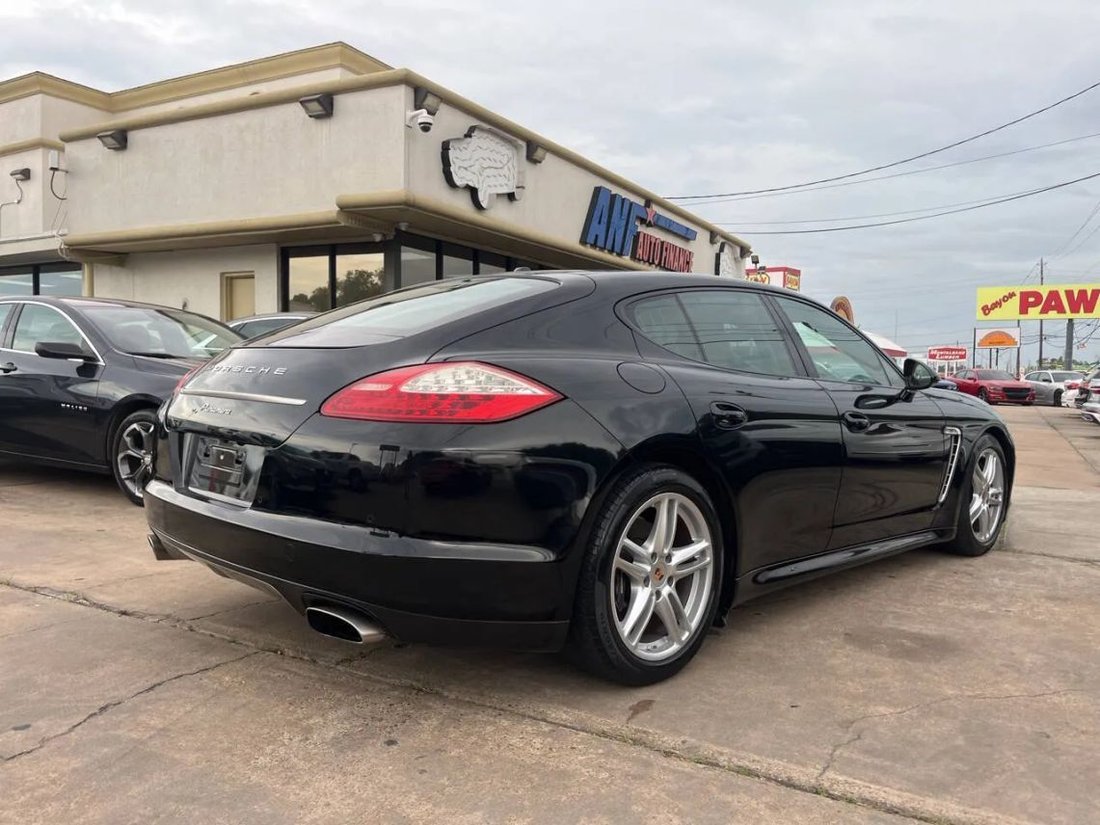 Sedan in Houston, TX, United States 5 - 18911729