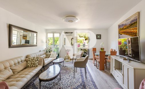 Apartment in Beau Site-Pommerets-Binelles, Sevres, France 1