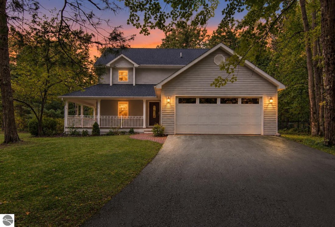 House in Interlochen, Michigan, United States 1 - 18908889