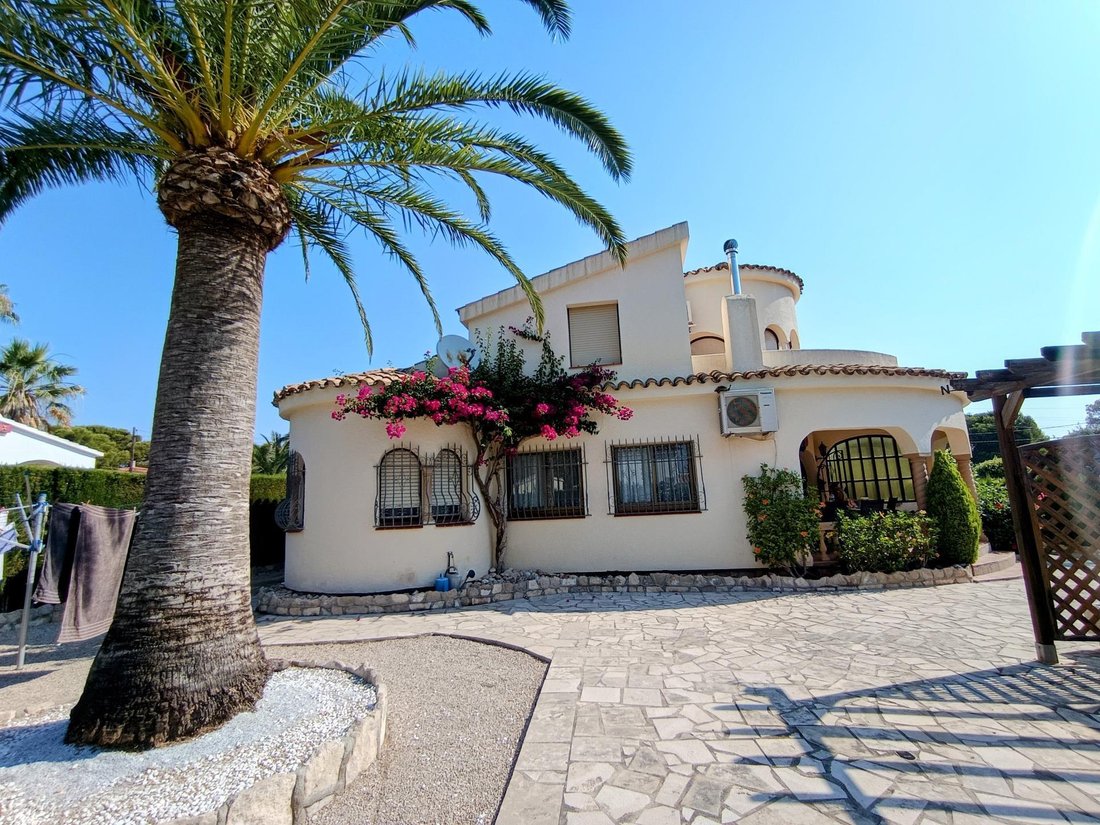 House in les Tres Cales, l'Ametlla de Mar, Spain 2 - 18450942