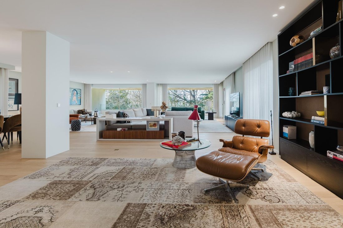 Apartment in Aldoar, Foz do Douro e Nevogilde, Porto District, Portugal 1 - 18905221