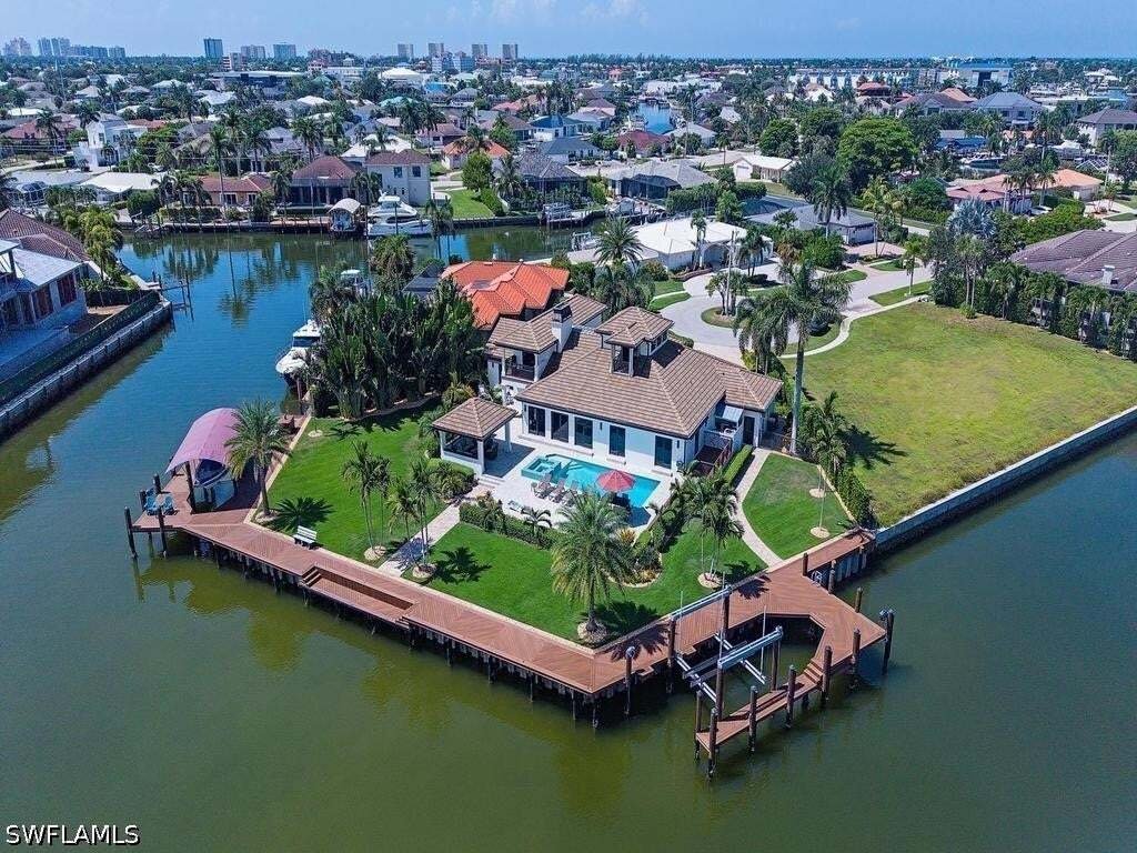 Casa a Marco Island, Florida, Stati Uniti 1 - 18905505