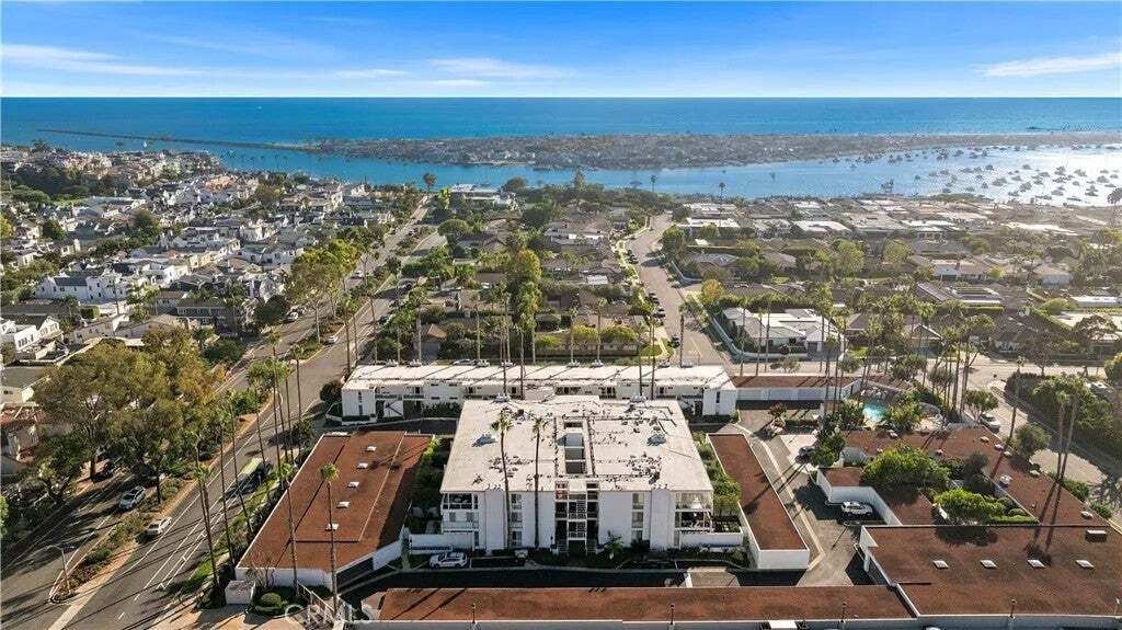 Condo in Newport Beach, California, United States 1 - 17849745
