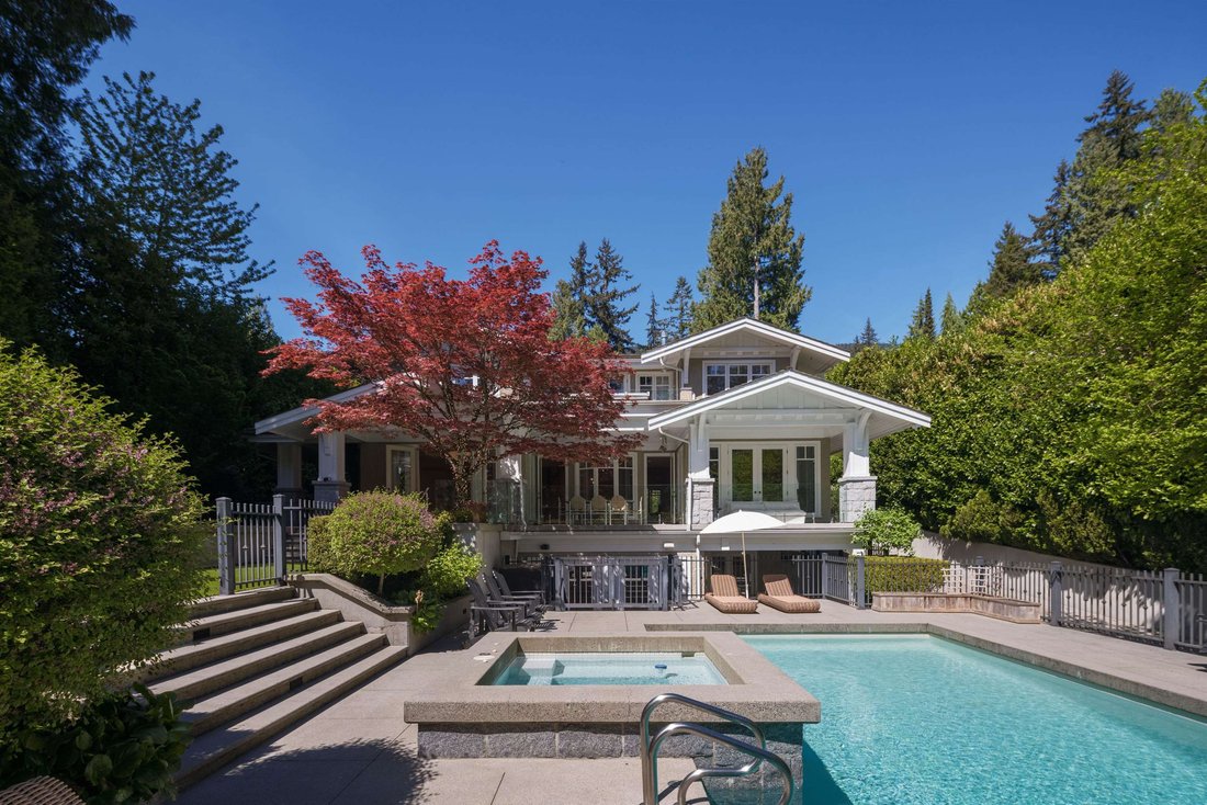House in West Vancouver, British Columbia, Canada 3 - 18918350