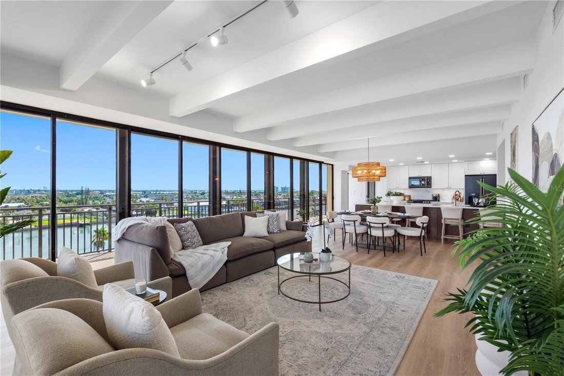 Condo in St. Pete Beach, Florida, United States 1 - 18905993