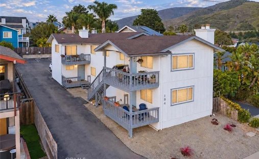 Cayucos, California, United States 1
