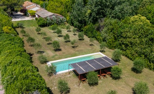 Casa a Eygalières, Provenza-Alpi-Costa Azzurra, Francia 1