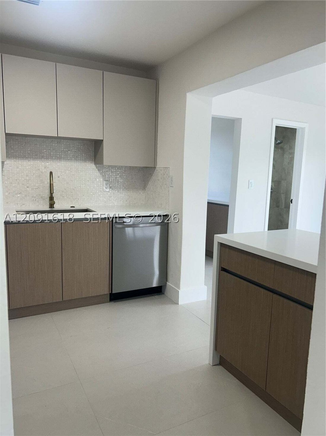 House in Miami, Florida, United States 2 - 18917071
