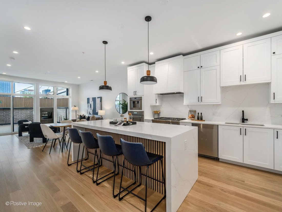 Condo in Chicago, Illinois, United States 2 - 18913386