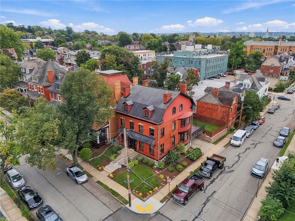 House in Pittsburgh, Pennsylvania, United States 4 - 18908303