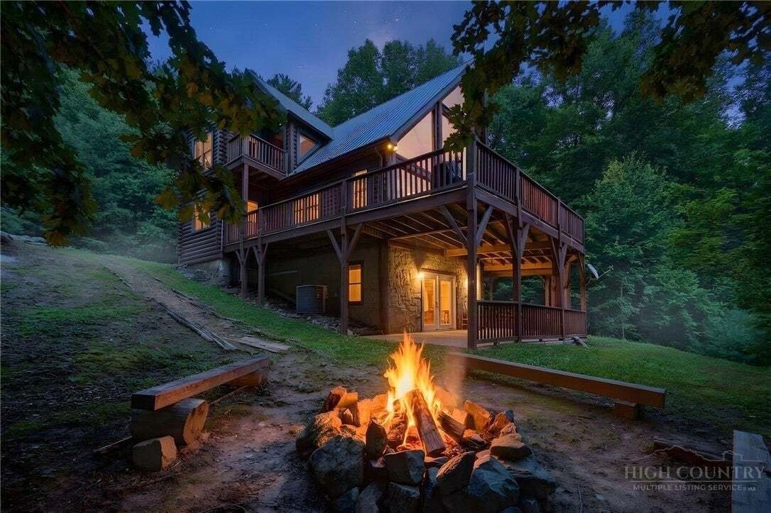 House in Purlear, North Carolina, United States 3 - 18905430