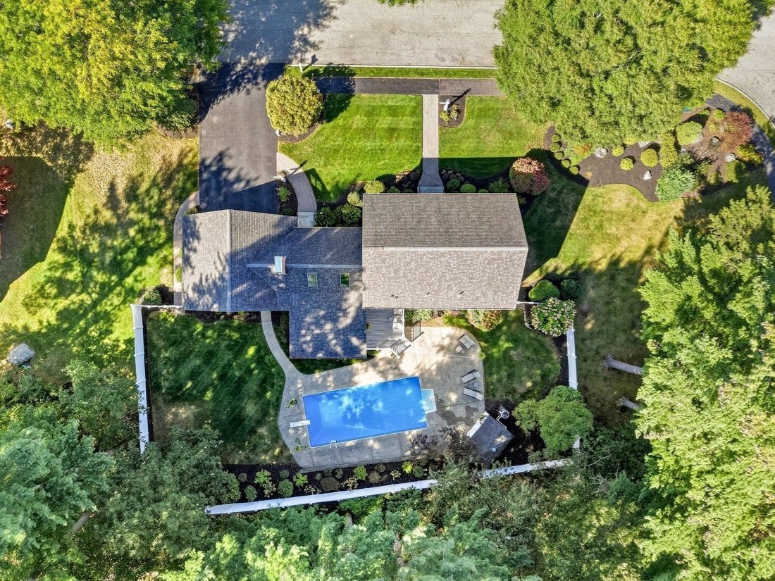 House in Peabody, Massachusetts, United States 5 - 18918615