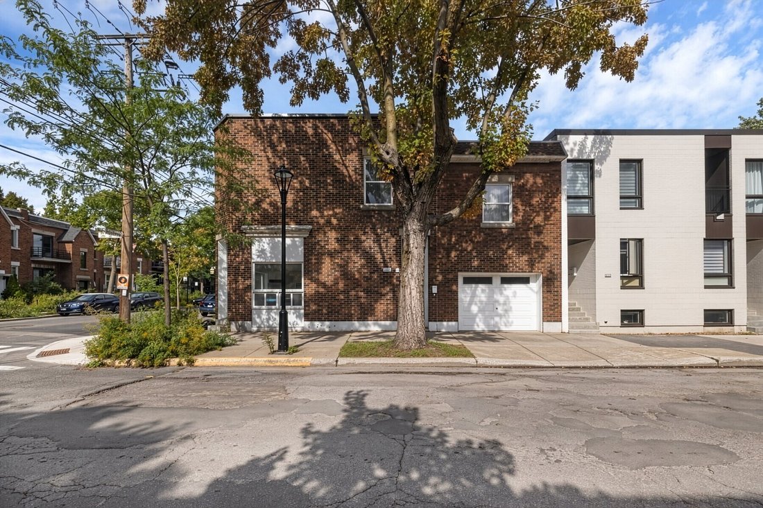 House in Montréal, Quebec, Canada 2 - 18912266