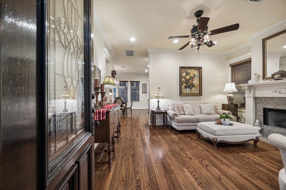 House in Houston, Texas, United States 5 - 18905336