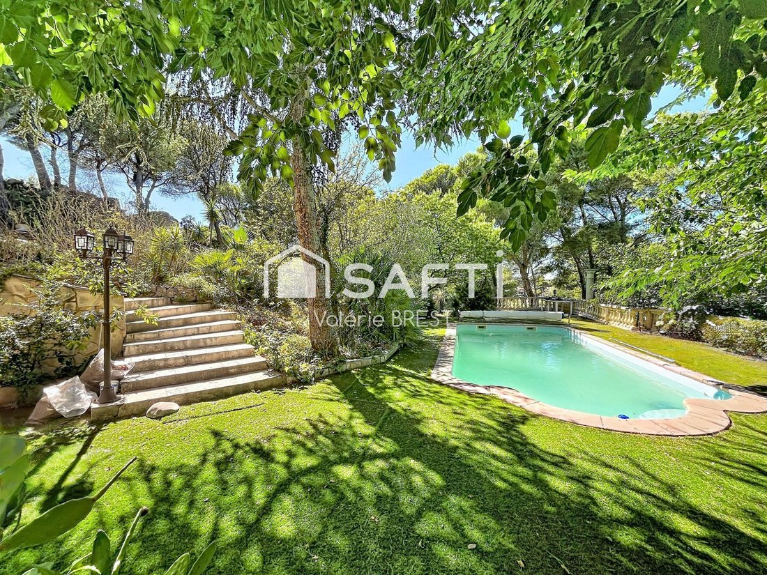 House in Ensuès-la-Redonne, Provence-Alpes-Côte d'Azur, France 1 - 18919437