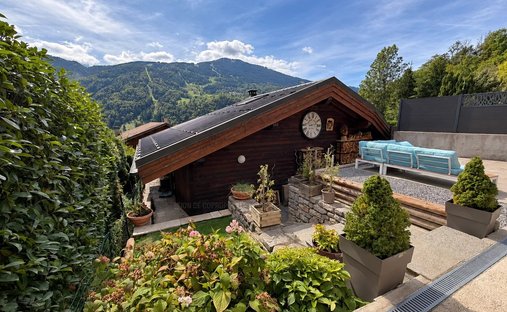 House in Bozel, Auvergne-Rhône-Alpes, France 1