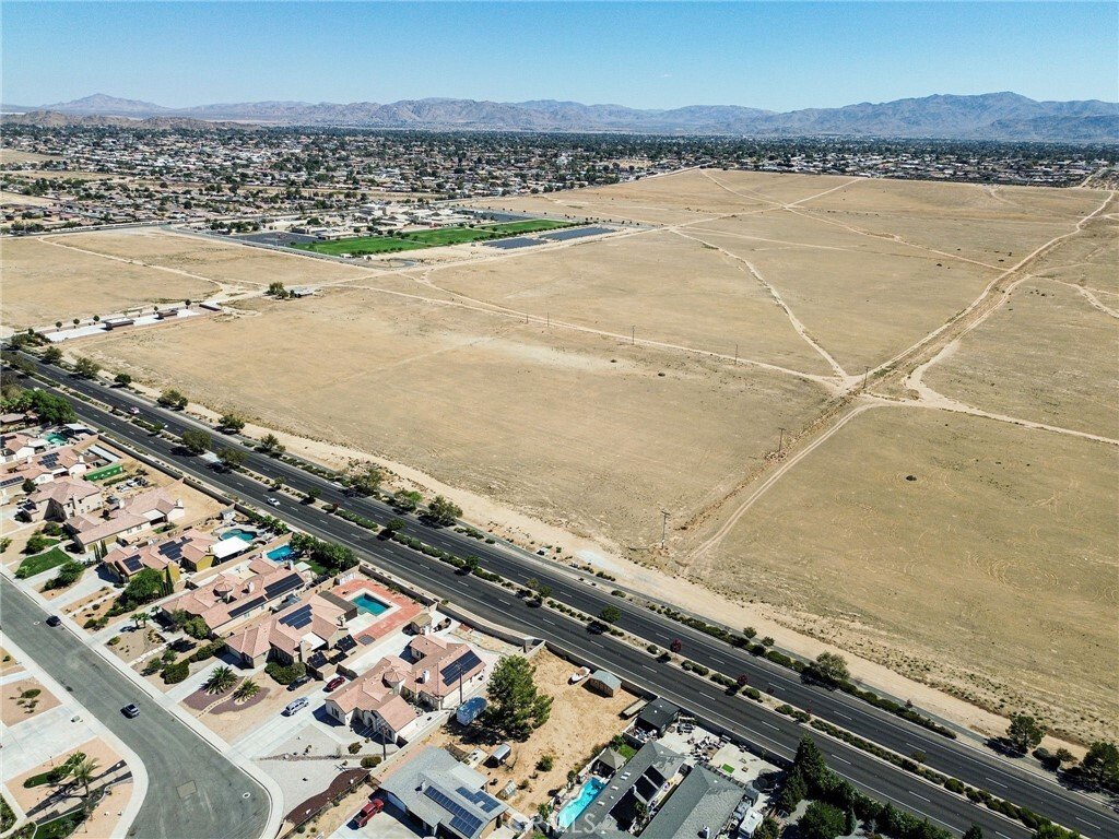 Land in Apple Valley, California, United States 3 - 17635839