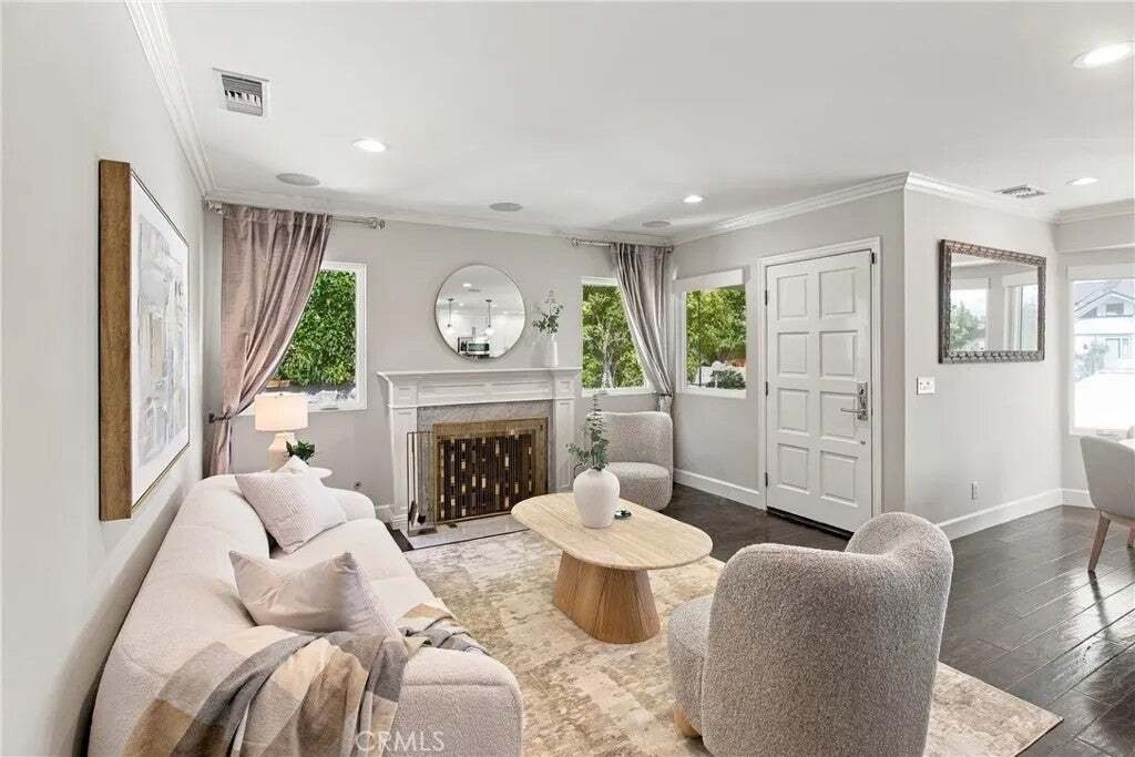 House in Burbank, California, United States 5 - 18910157