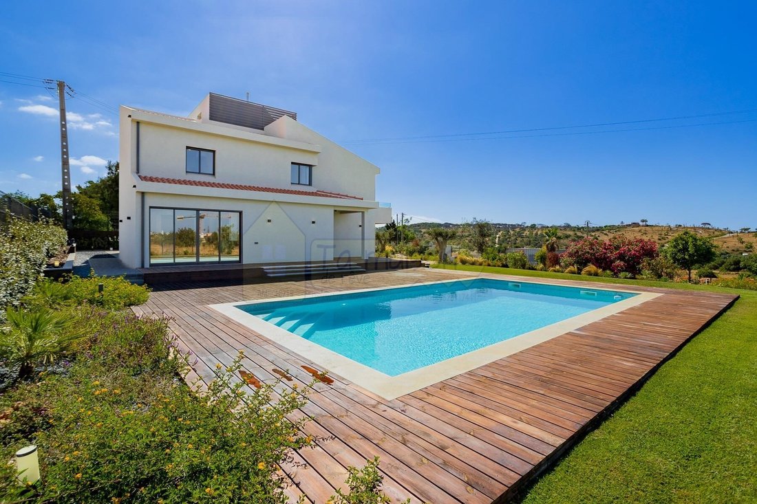 House in Quarteira, Algarve, Portugal 2 - 14596262