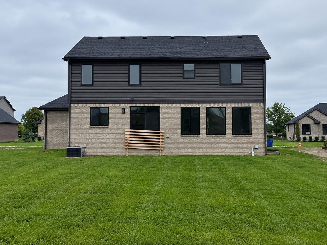 House in Macomb, Michigan, United States 3 - 18915414