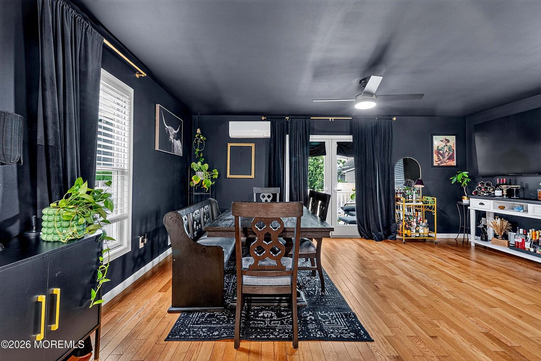 House in Union Beach, New Jersey, United States 3 - 18908783