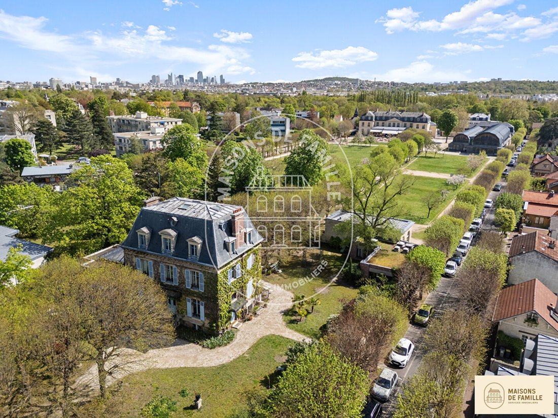Villa in Vieux Croissy, Croissy-sur-Seine, France 1 - 18914644
