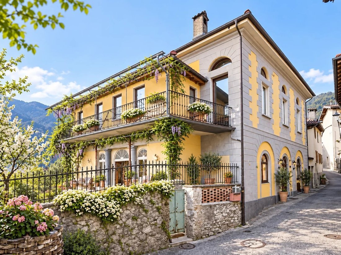 Casa a Cabbio, Breggia, Ticino 1 - 17352724