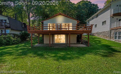 House in Township of Hamburg, Michigan, United States 1
