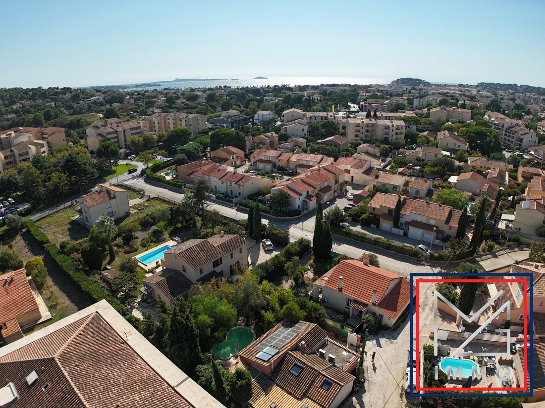 House in Sanary-sur-Mer, Provence-Alpes-Côte d'Azur, France 2 - 18902367
