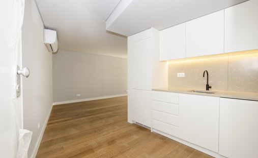 Apartment in Santo Antonio, Lisbon, Portugal 1