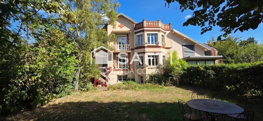 House in La Faiencerie-Le Clos Saint Cyr, Bourg-la-Reine, France 3 - 18919440