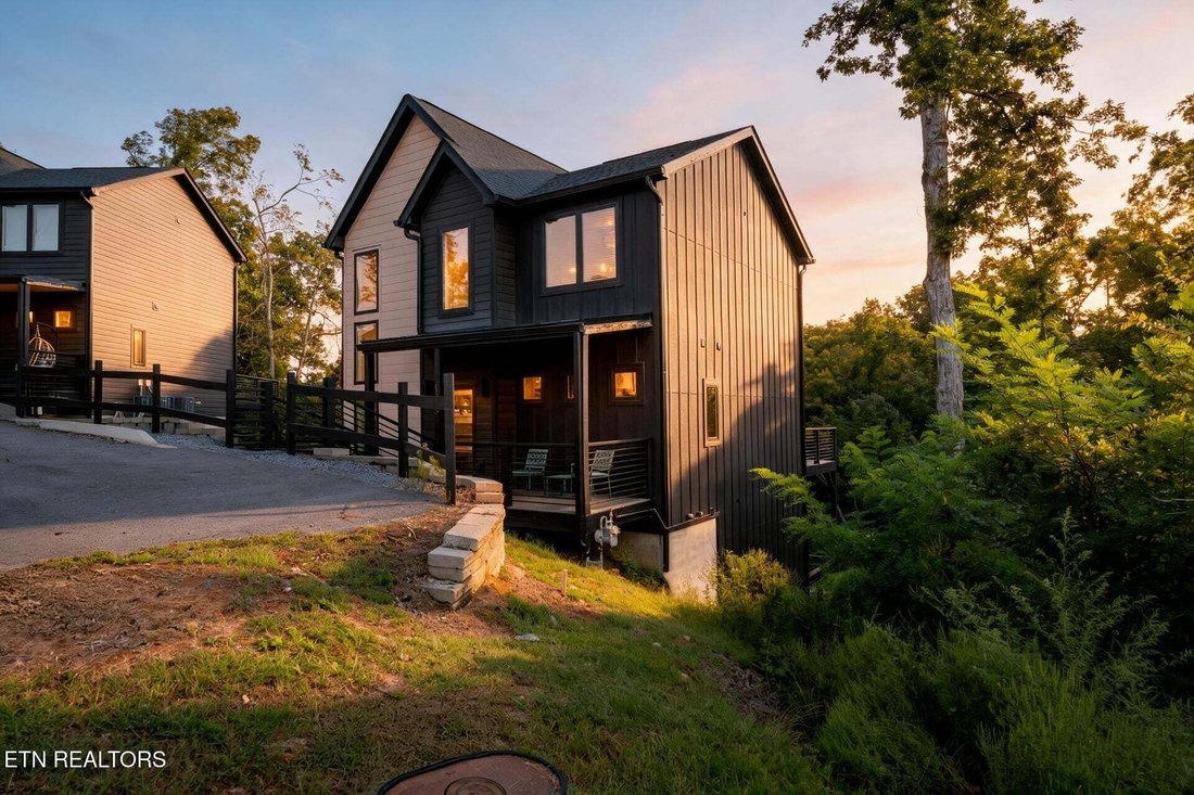 House in Sevierville, Tennessee, United States 2 - 18905536