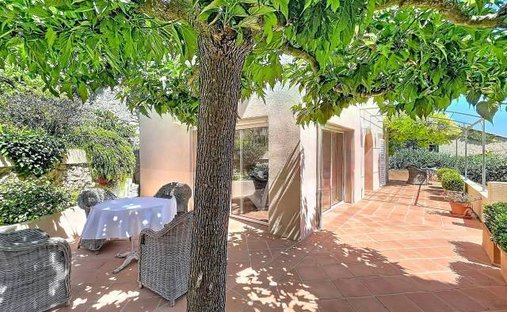 Casa en Cotignac, Provenza-Alpes-Costa Azul, Francia 1