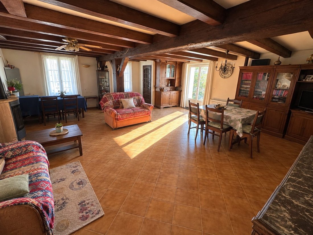 House in Sainte-Marie-de-Ré, Nouvelle-Aquitaine, France 2 - 18912664