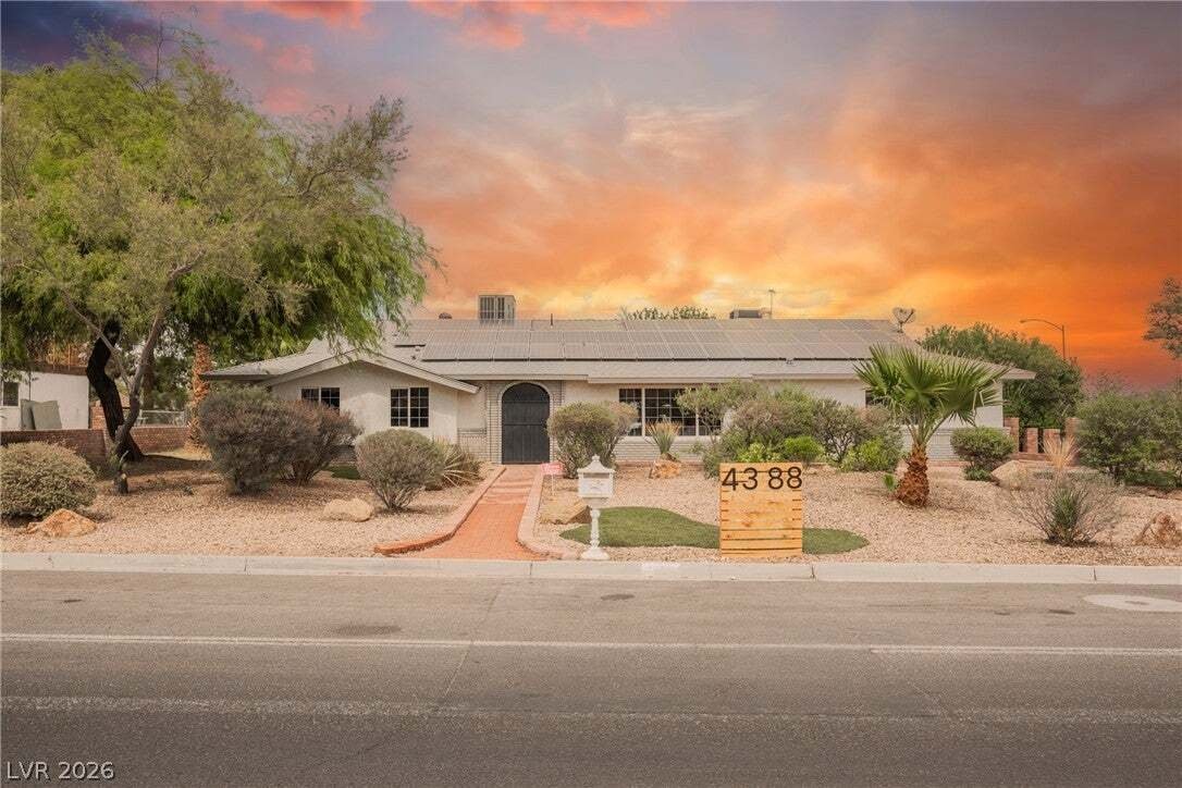 House in Las Vegas, Nevada, United States 3 - 18912944