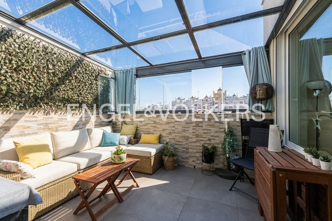 Penthouse in Extramurs, Valencia, Spain 1 - 18911311