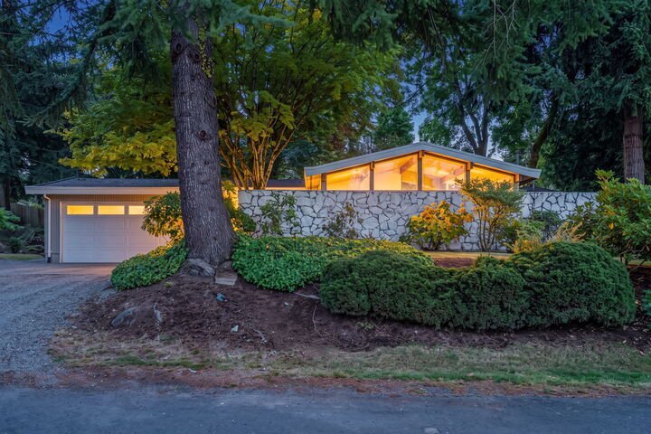 Casa a Kenmore, Washington, Stati Uniti 1 - 18921644