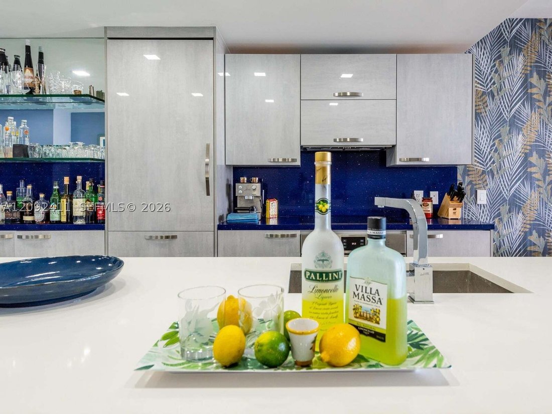 Condo in Miami, Florida, United States 1 - 18919669
