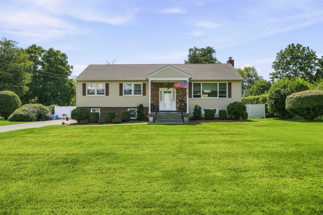 House in Valhalla, New York, United States 1 - 18912321